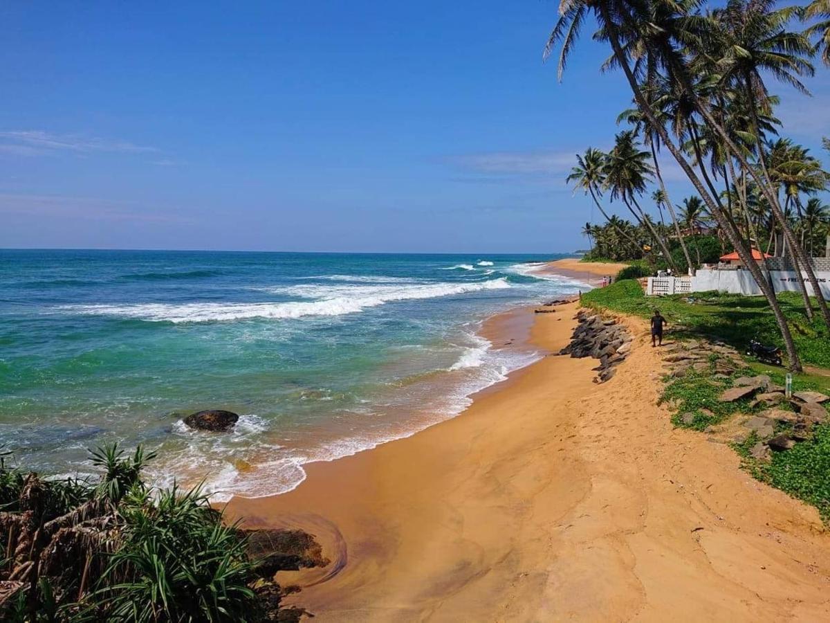 Ashen'S Beach House Boossa Ngoại thất bức ảnh