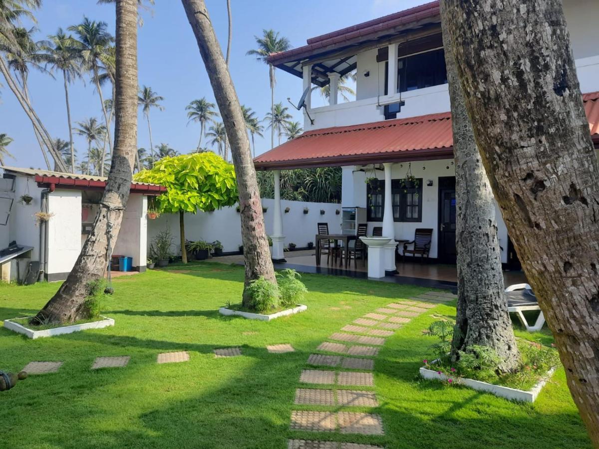 Ashen'S Beach House Boossa Ngoại thất bức ảnh